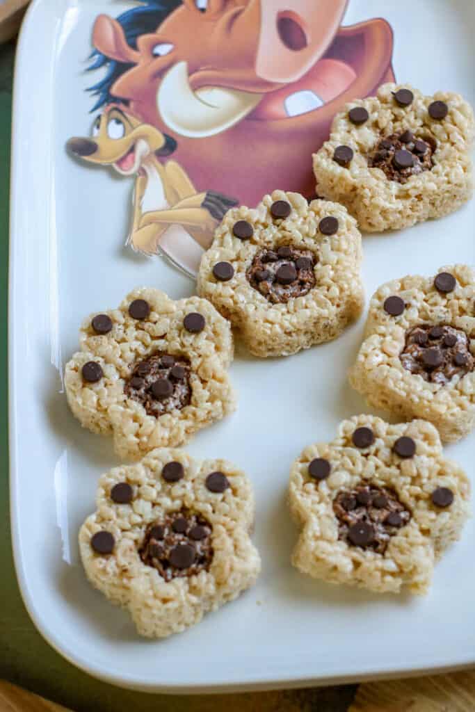 Lion King Krispie Treats