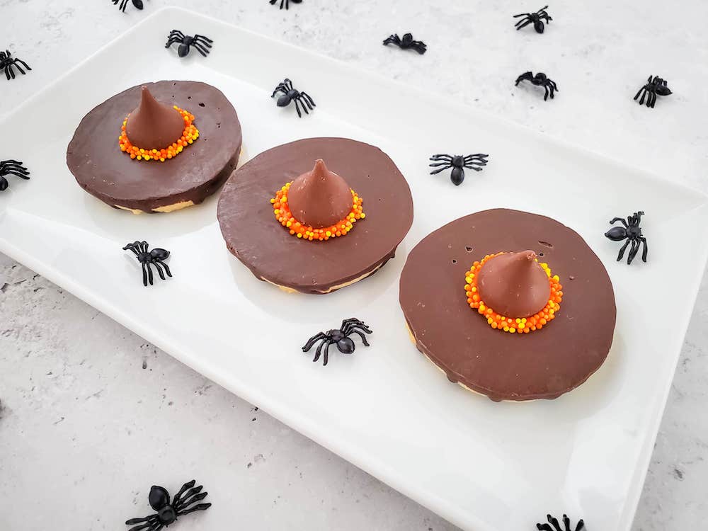 3 harry potter witch hat cookies