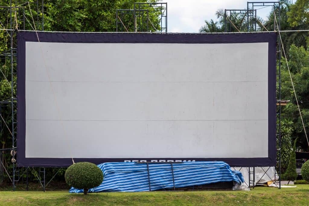 outdoor movie screen for a school movie night