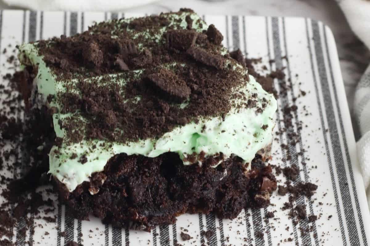 St. Patty’s Day Brownies Recipe (Creamy Mint Chocolate)