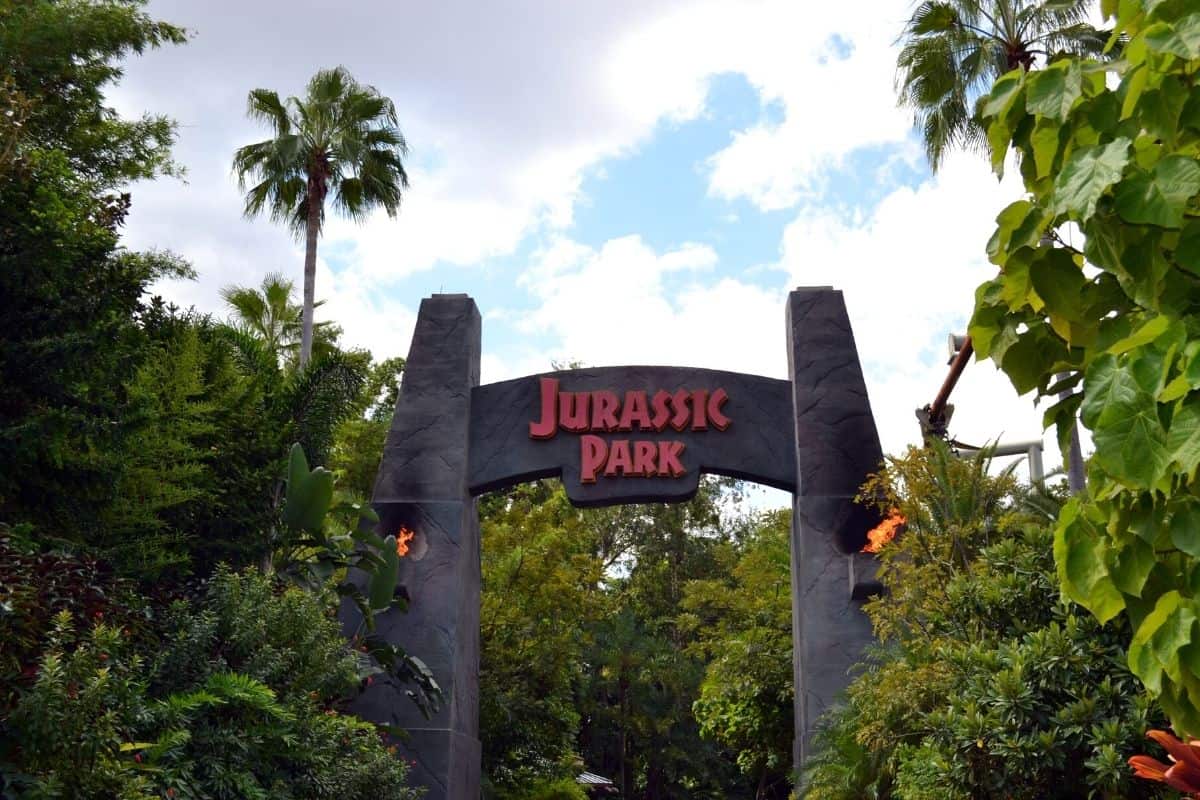 entrance to jurassic park